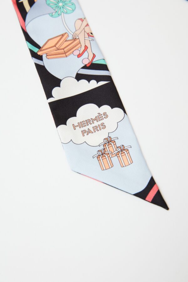 Hermès Twilly 86 Carres Volants Noir/Ciel/Multicolore