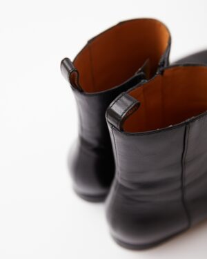 Gucci Malaga Kid Black Horsebit Boots 37
