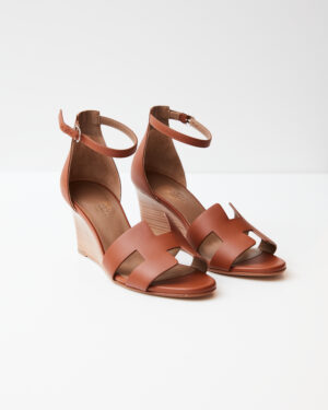 Hermès Legend Gold Sandal 38