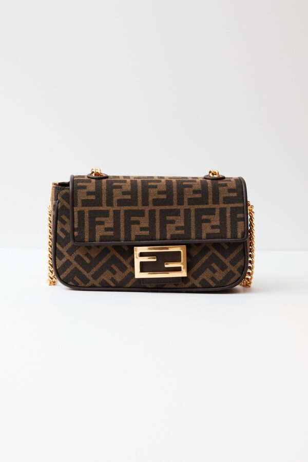 Fendi Baguette Chain Midi Brown
