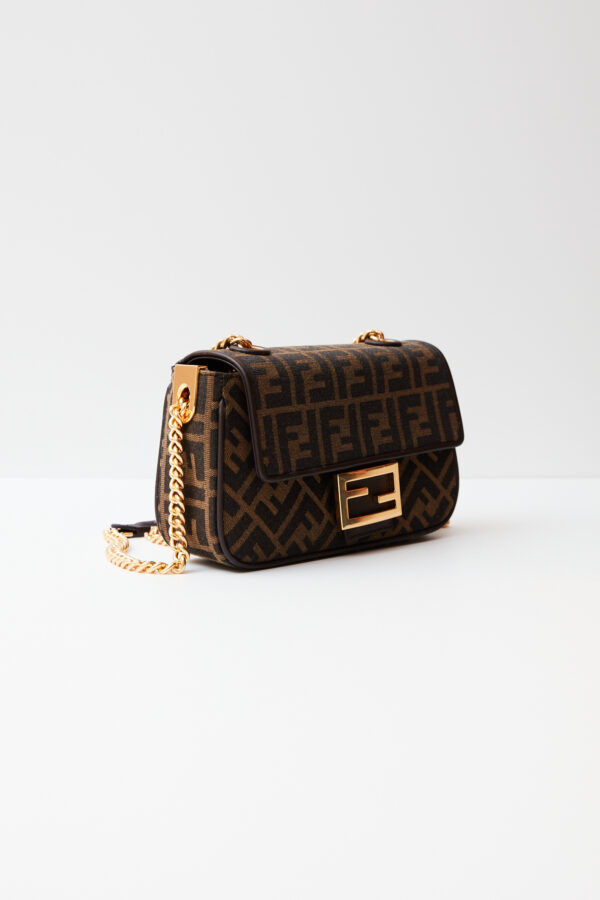 Fendi Baguette Chain Midi Brown