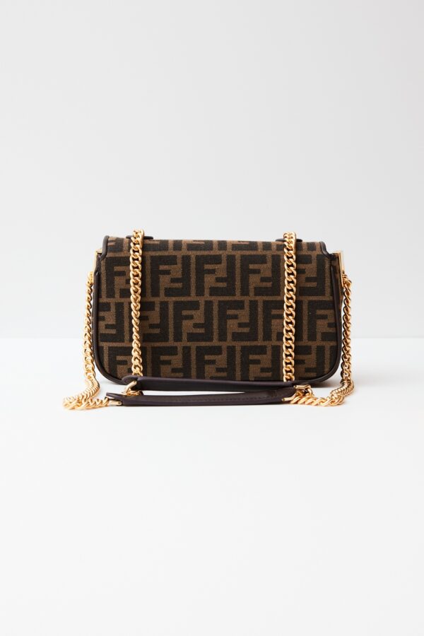 Fendi Baguette Chain Midi Brown