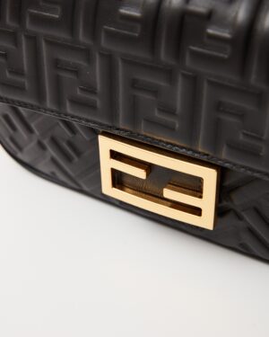 Fendi Baguette Chain Midi Black Nappa
