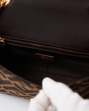 Fendi Baguette Chain Midi Brown