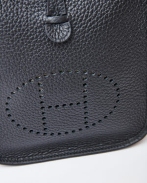 Hermès Evelyne 16 Black Clemence PHW