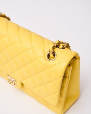 Chanel Classic Double Flap Medium Yellow Caviar GHW