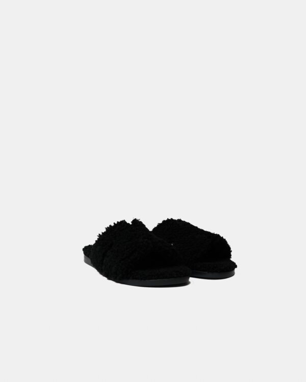 Hermès Peau Lainee Izmir Noir Sandal 43.5