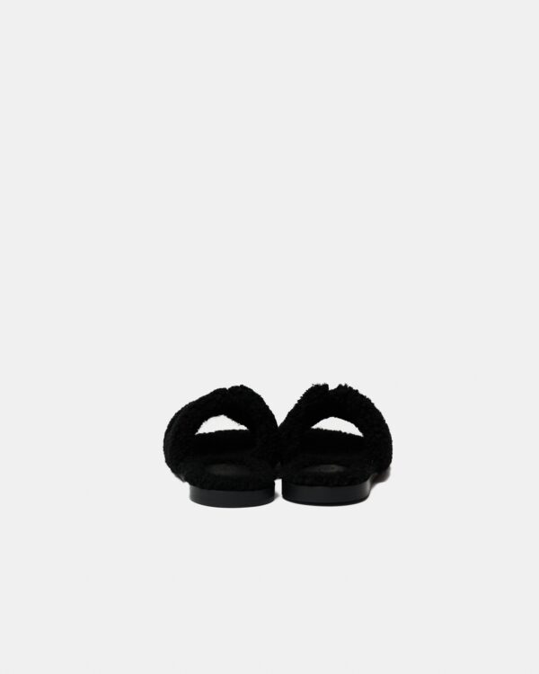 Hermès Peau Lainee Izmir Noir Sandal 43.5