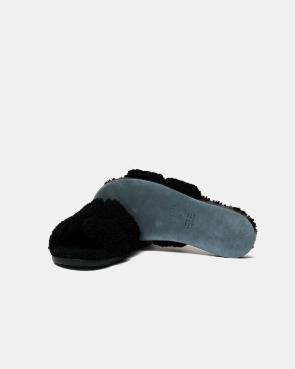 Hermès Peau Lainee Izmir Noir Sandal 43.5