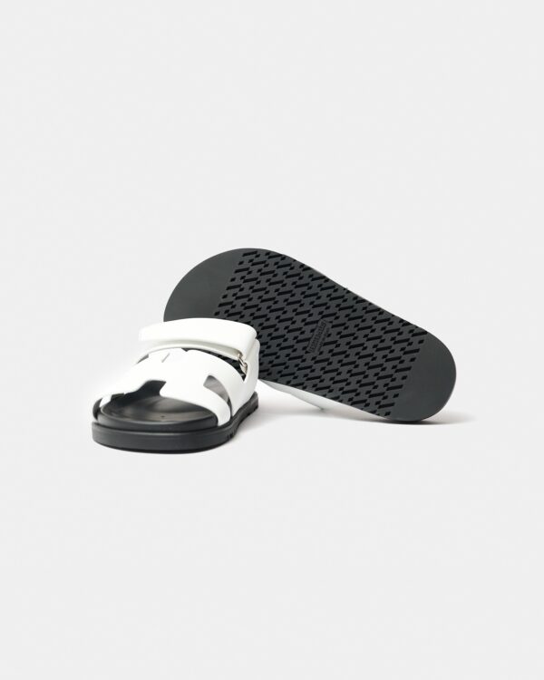 Hermès Chypre White Sandal 36.5