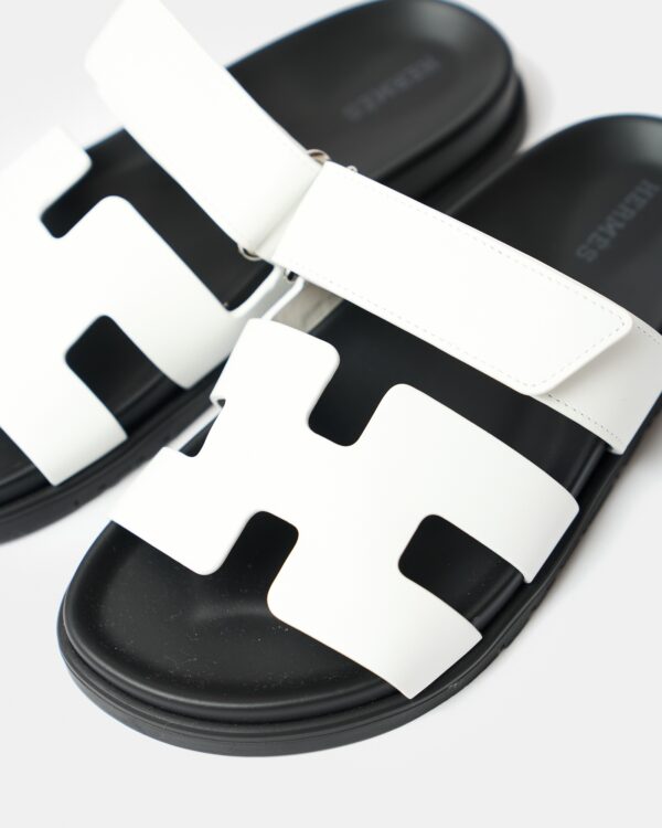 Hermès Chypre White Sandal 36.5