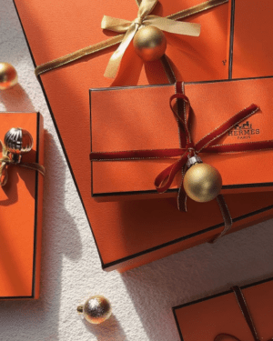 HERMÈS GIFT
